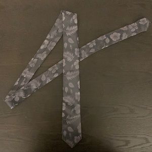 Express Accessories - Dark Grey and Silver Tie